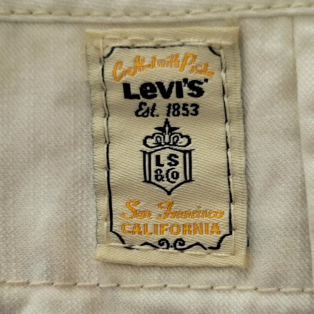 Levi's Bright White Cotton Convertible Length Bermuda Shorts Sz M New